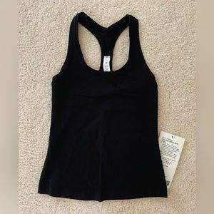 NEW Lululemon Black Racerback Short Tank Top Nulu Size 0 NWT
